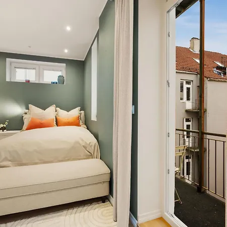 Апартаменты Luxury Summer With Balcony Near Bryggen Берген